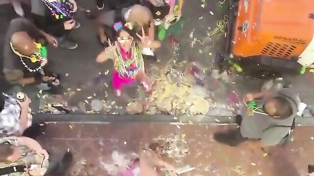 Crazy White Kinky Couple Caught Having Sex In Public In A Public Party - 5 image