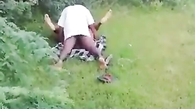 Mzansi Guy Caught Red handed Having Sex With Girl With Big Breasts In The Bush In Public - 4 image