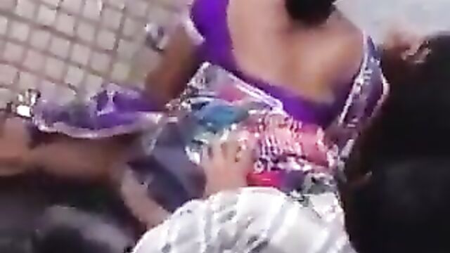 Couple Caught Having Doggy Style Sex In Public In India - 4 image