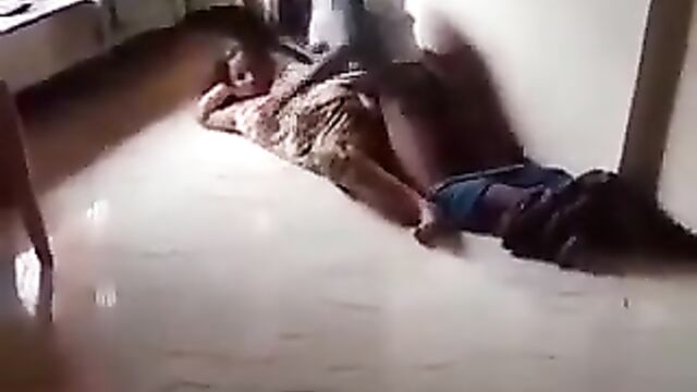 Indian Driver Caught Fucking His Boss's Daughter In The House