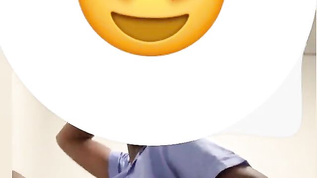 Nude Video Of School Girl With Pointed Breasts And Big Nyash - 1 image