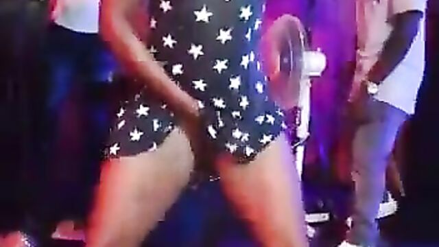Mzansi Girl Exposing Ass And Pussy In Public In The Club - 1 image