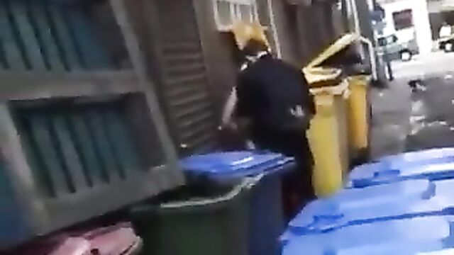 Couple Caught Red-handed Having Sex In An Alley In Public - 5 image