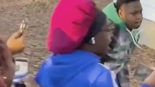 Girl With Naked Big Ass Gets In The Middle Of 2 Girls Fighting In Public And Gets Beaten - 5 image