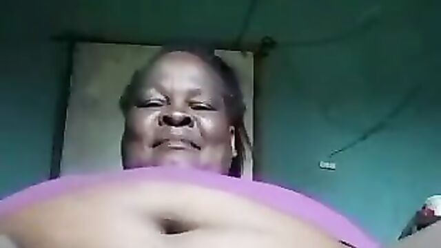 Crazy old grandma showing pussy in public - 5 image