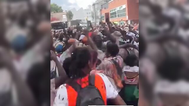 Black Man Eating Ass In Public At A Festival - 5 image