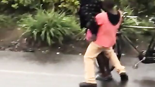 Ugandan Couple Caught Having Sex By The Roadside In Public - 4 image