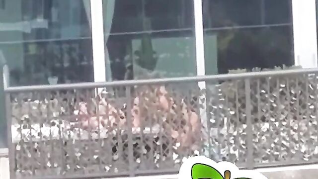 Outdoor Sex In Public In Atlanta, Georgia, USA - 4 image