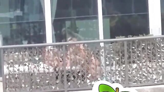 Outdoor Sex In Public In Atlanta, Georgia, USA - 5 image