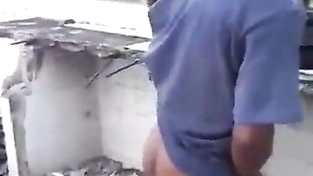 Crazy Old Man Having Sex With A Prostitute In Public - 5 image