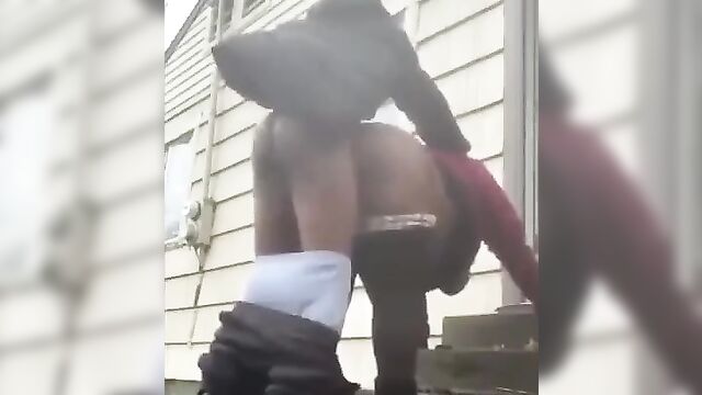 Crazy Black Woman Caught Having Doggy Style Sex At Her Doorstep In Public - 4 image