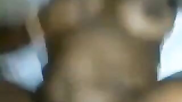 Sakawa Boy Having Sex With His Girlfriend Without Condom - 4 image