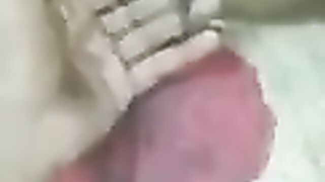 Frog In Woman’s Pussy - 1 image