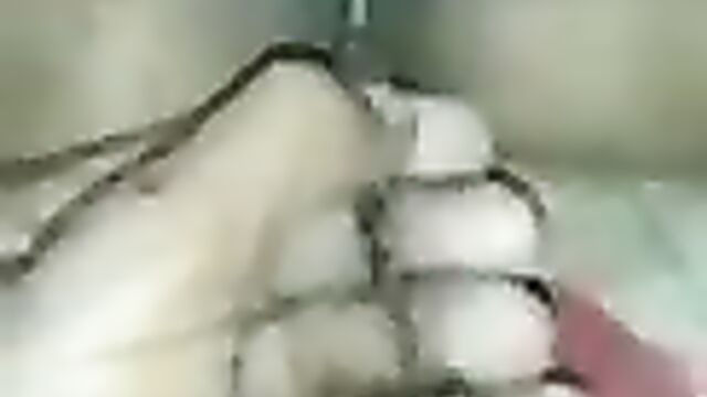 Frog In Woman’s Pussy