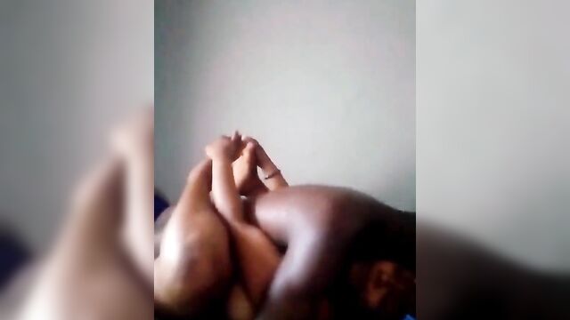 Ebony Girl Records Herself Getting Chopped By Her Yahoo Boyfriend - 4 image