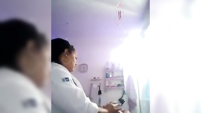 Nurse Gives a Hot Sex Massage at a Spa in South Africa