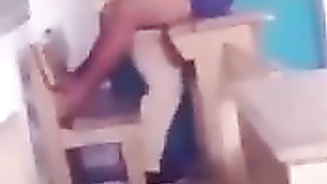 Teacher caught chopping an SHS student in the classroom - 1 image