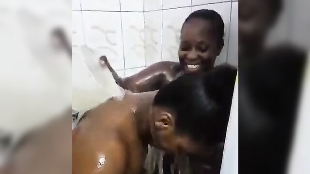 Ghanaian Military Lesbian Couple Shower Leaked Video - 5 image