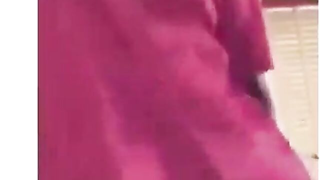 Olosho girl mistakenly shows her pussy while twerking to Naira Marley song! - 4 image