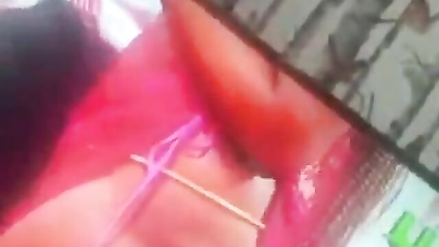 Ghanaian Relationship Counselor Caught Fingering A Lady On Live TV - 4 image