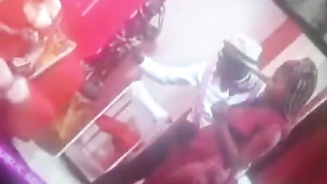 Ghanaian Relationship Counselor Caught Fingering A Lady On Live TV - 5 image