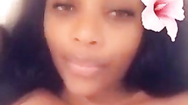 Njuzu fingering herself sextape and nude video - 1 image