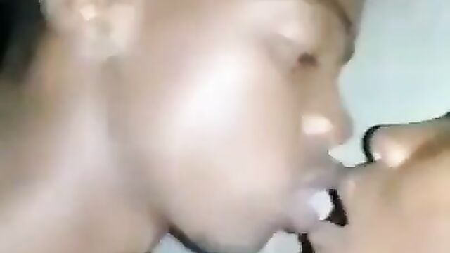 2 Students Having Sex Without Condom