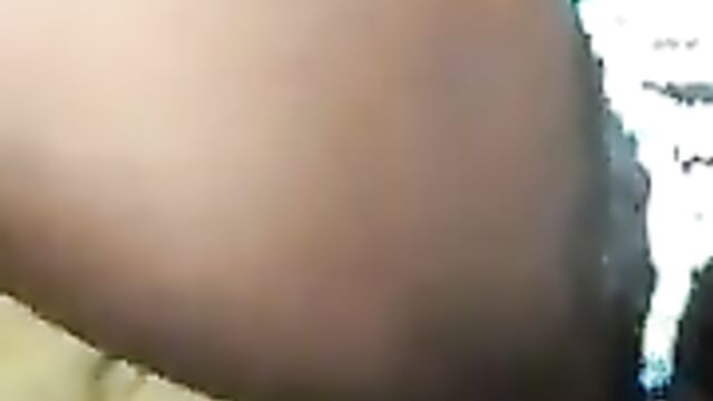 Sakawa Boy Caught Chopping Ghanaian Married Woman With Sweet Toto - 5 image