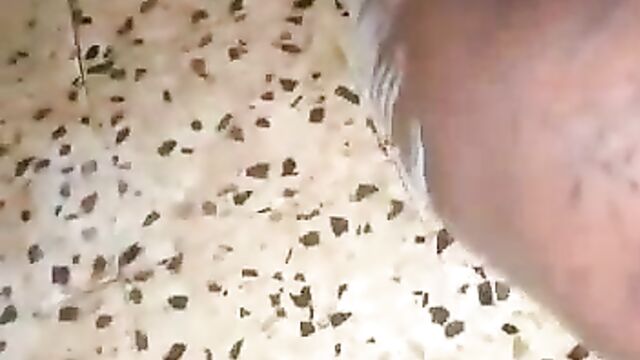 Nude Video of ‘Runs Girl’ brutally beaten by ‘brother’ for having sex (Graphic 18+) - 4 image