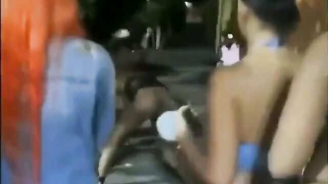 Ass And Boobs Out As Stripper Beats Up Her Opponent In Public For Snatching Her Boyfriend - 5 image