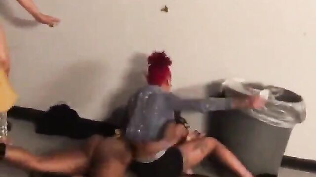 Ass out as stripper beats best friend’s ass in public for allegedly having sex with her boyfriend and stealing her money! - 3 image