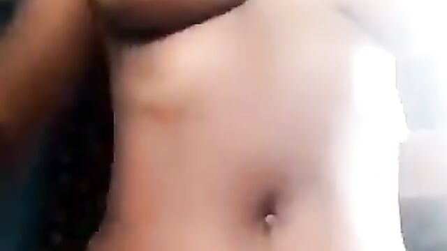 Ghanaian girl with hairy pussy shares her nude video online - 5 image