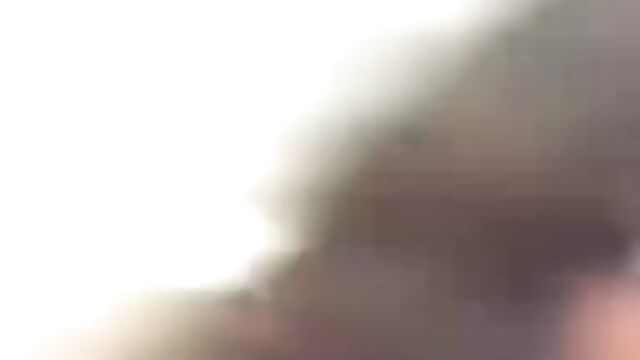 Crazy girl pours acid on another girl over boyfriend