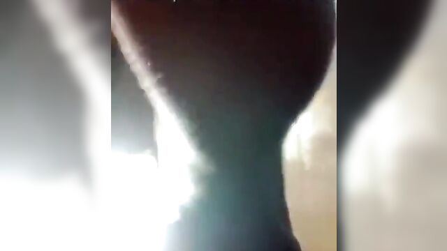Nigerian Instagram pretty slut posts her nude video online - 3 image