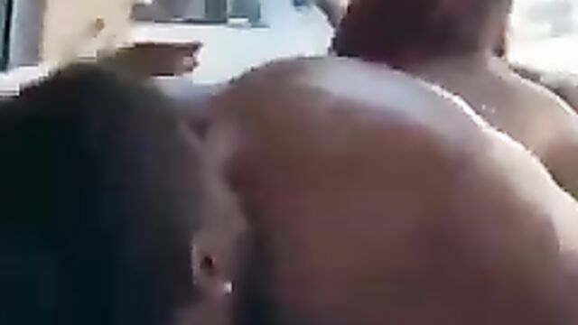 Driving while eating pussy in public - 1 image