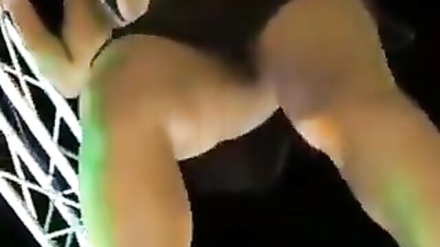 Zodwa Wabantu showing her pussy in public - 3 image