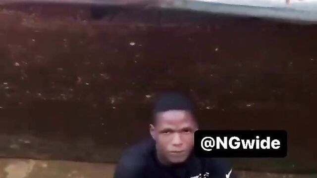 Guy caught red-handed doing it in public! - 5 image