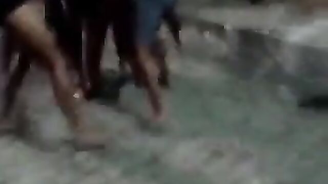 Boobs out as 2 chicks fight in public over a rich man - 5 image