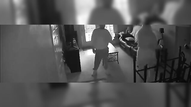Bad wife caught cheating on CCTV camera - 2 image