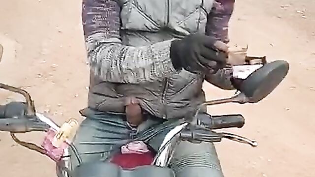 Female passenger runs away from bike rider - 4 image