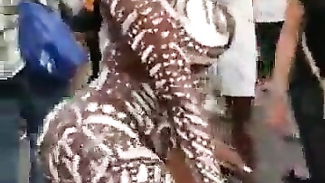 Boobs, Pussy And Ass Exposed In Public As Naked Nigerian Girl Dances At Calabar Carnival - 1 image