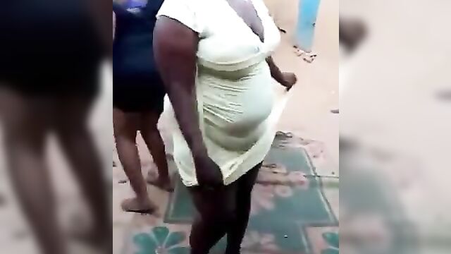 Hausa Sluts dancing and showing their nyash and panties in public