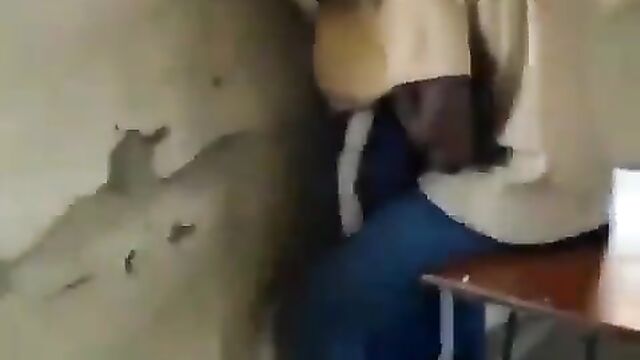 Students ‘doing it’ in the classroom after classes! - 4 image