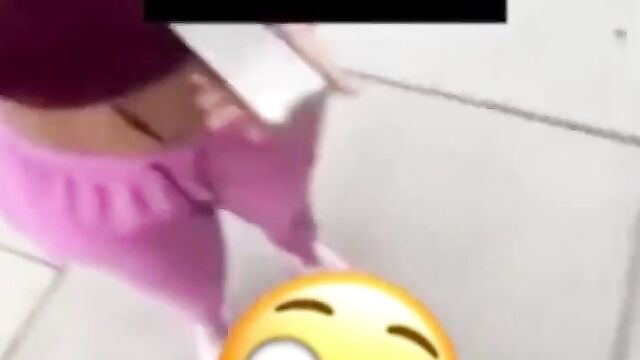 Girl gives boyfriend $10k to prevent him from leaving her, after he caught her cheating! - 3 image