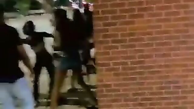 Ass out as sexy girls fight in public - 4 image