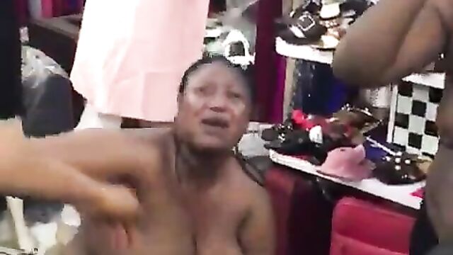 2 women stripped naked and beaten in public for alleged shoplifting - 3 image