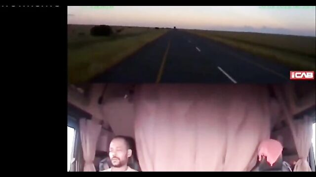 Busty Naked Married Woman Caught Cheating In Public Tries To Escape