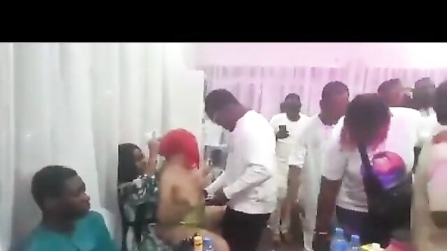 Mad Lagos Wild Party With Naked Strippers Showing Boobs And Ass In Public – Part 2 - 4 image