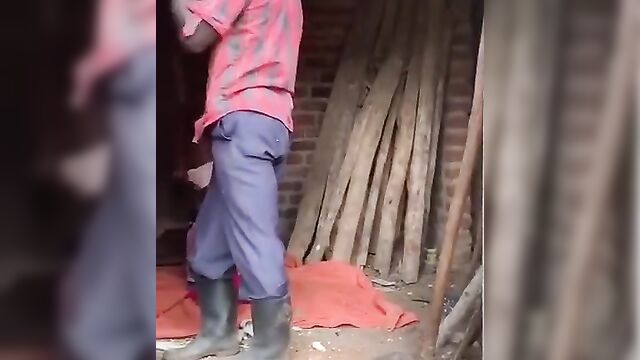 Wife caught her husband having incest sex with her daughter in an uncompleted building - 1 image