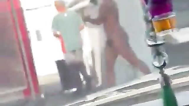 Naked guy on drugs caught in public - 3 image